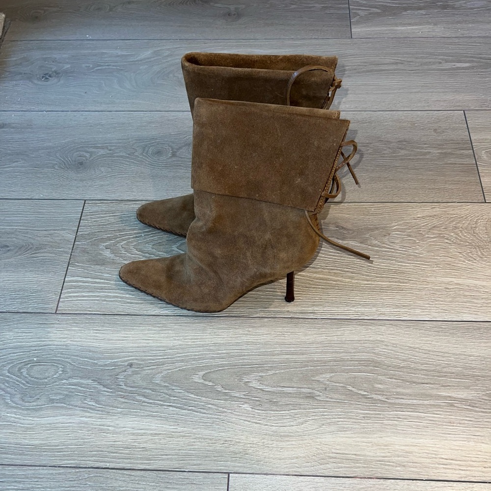 Gucci Pointed Toe Heeled Boots